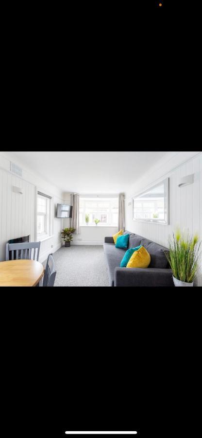 Driftwood Luxury Apartment ليم ريجيس المظهر الخارجي الصورة