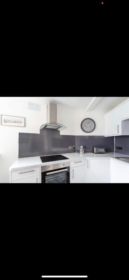 Driftwood Luxury Apartment ليم ريجيس المظهر الخارجي الصورة